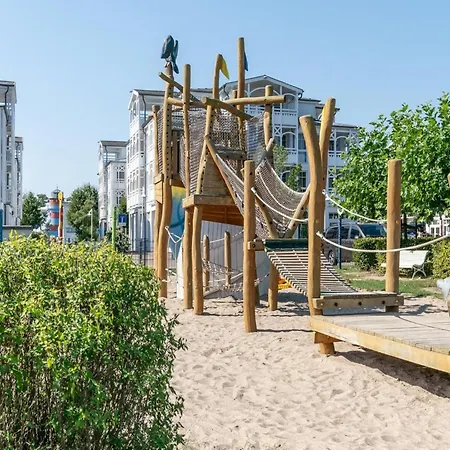 Im Seepark Mit Balkon Und Infrarotsauna アパート ゼリン